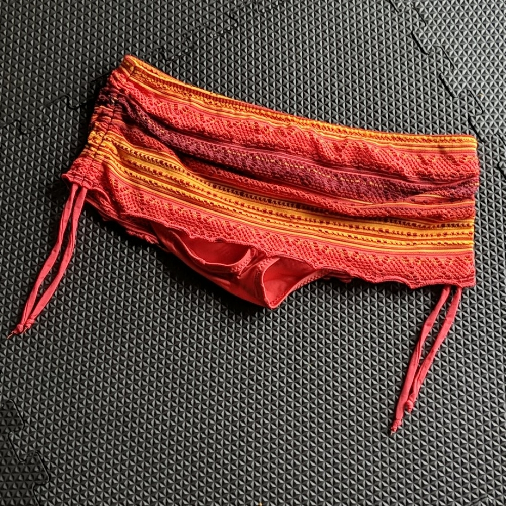 Becca bikini bottom